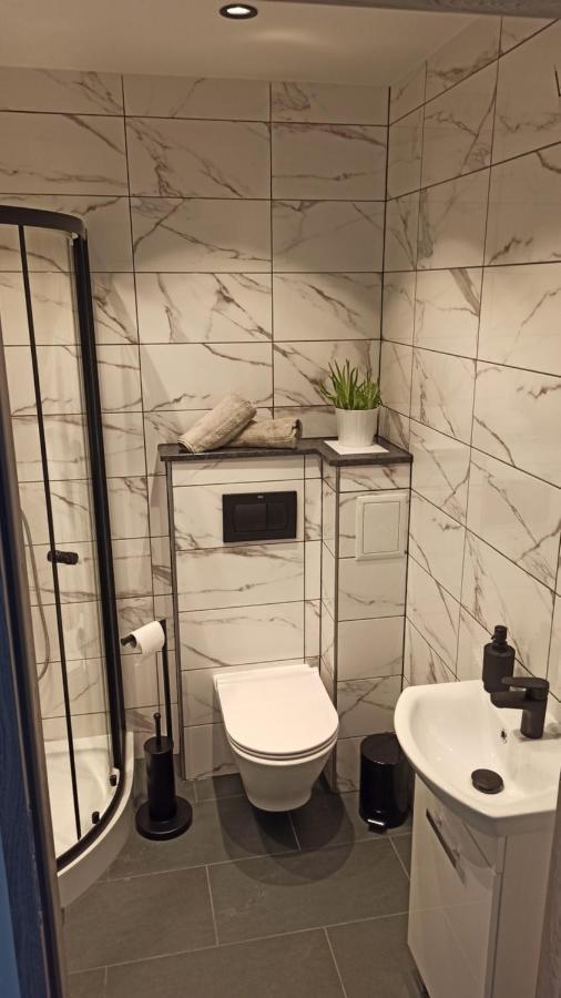 Apartament Zdrojowy Glucholazy Bagian luar foto