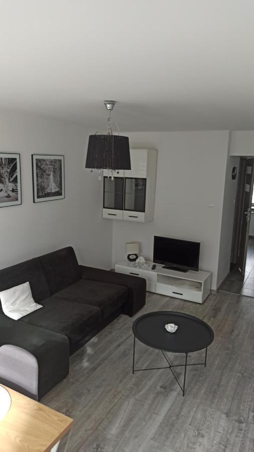 Apartament Zdrojowy Glucholazy Bagian luar foto